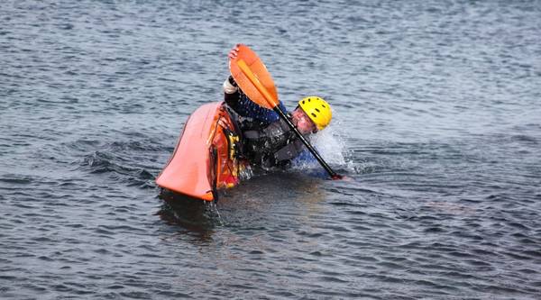 Curso de kayak y piragua, esquimotaje